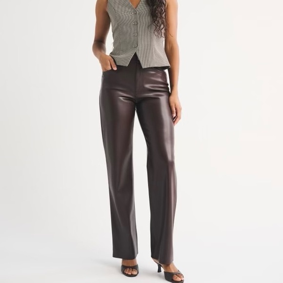 Abercrombie & Fitch Pants - ABERCROMBIE & FITCH CURVE LOVE HIGH RISE 90S RELAXED VEGAN LEATHER PANT